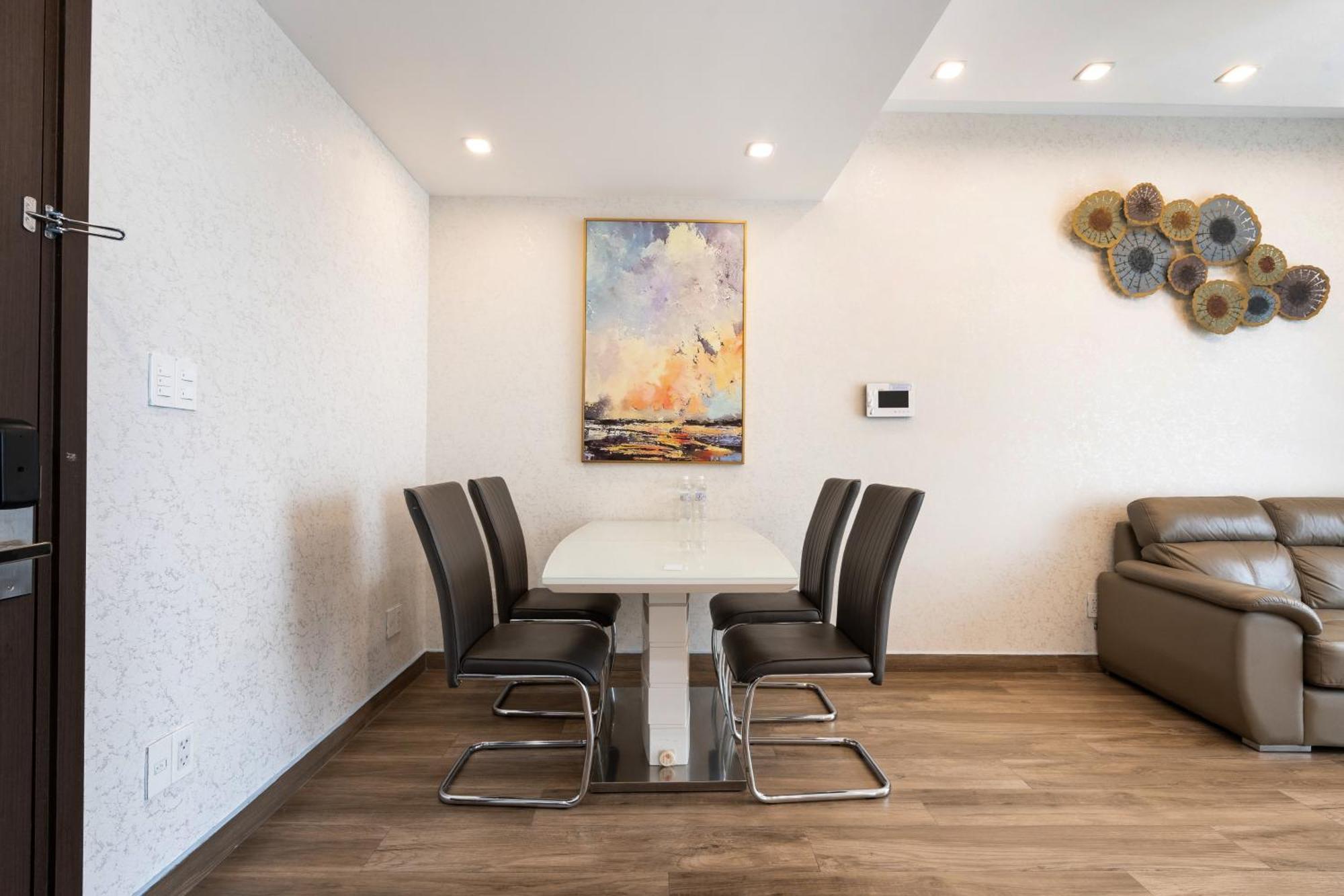 Double E Saigon Apartment Bandar Ho Chi Minh Luaran gambar